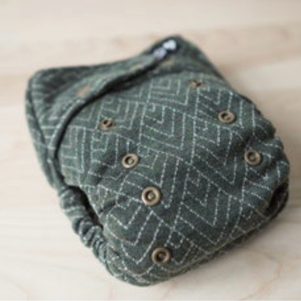 Pisi Green Patterned Wool Diaper Cover